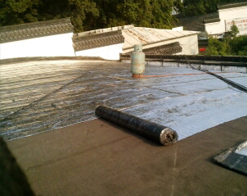 新泰屋顶防水